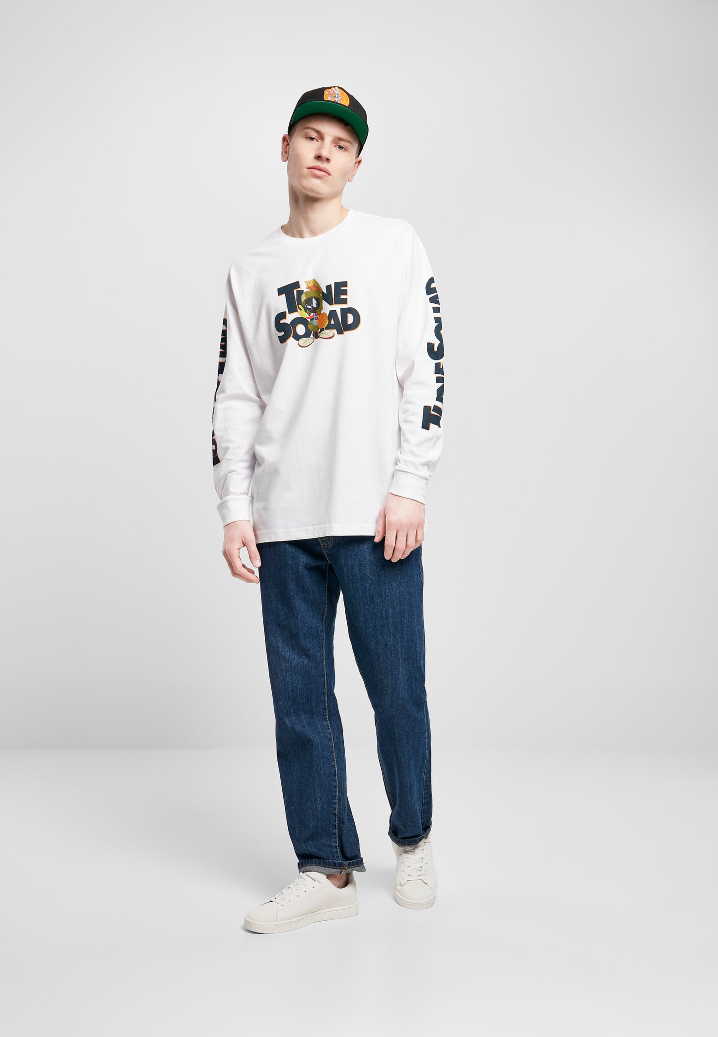 Space Jam Taz Pose Longsleeve