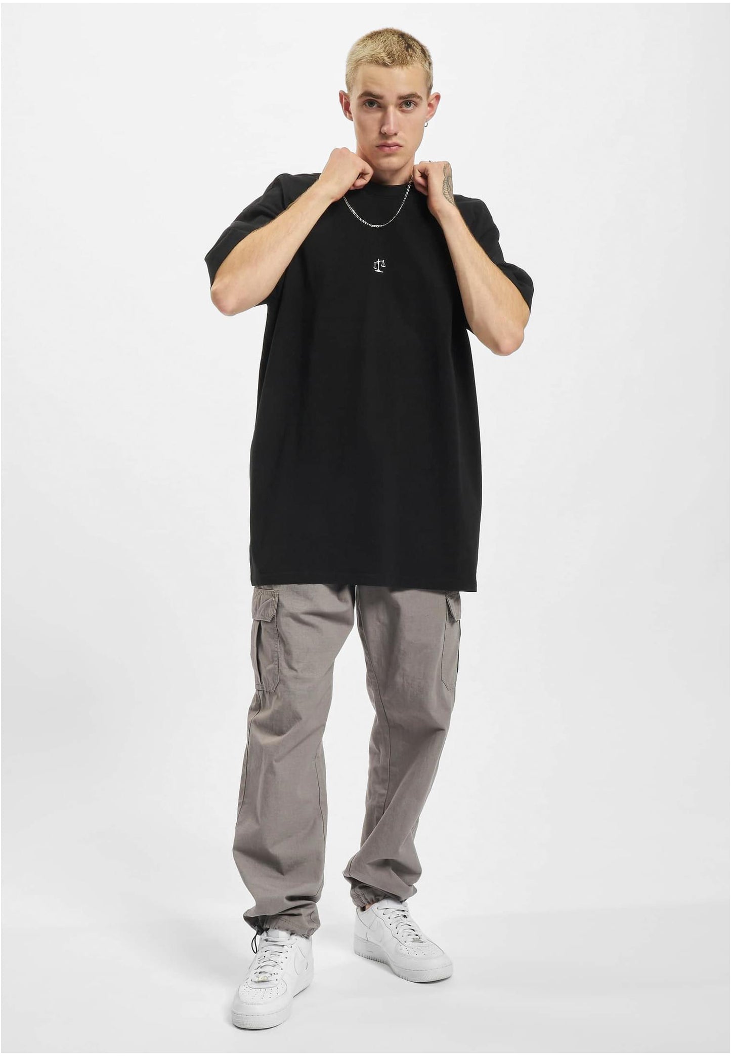 Crucial Oversize Tee