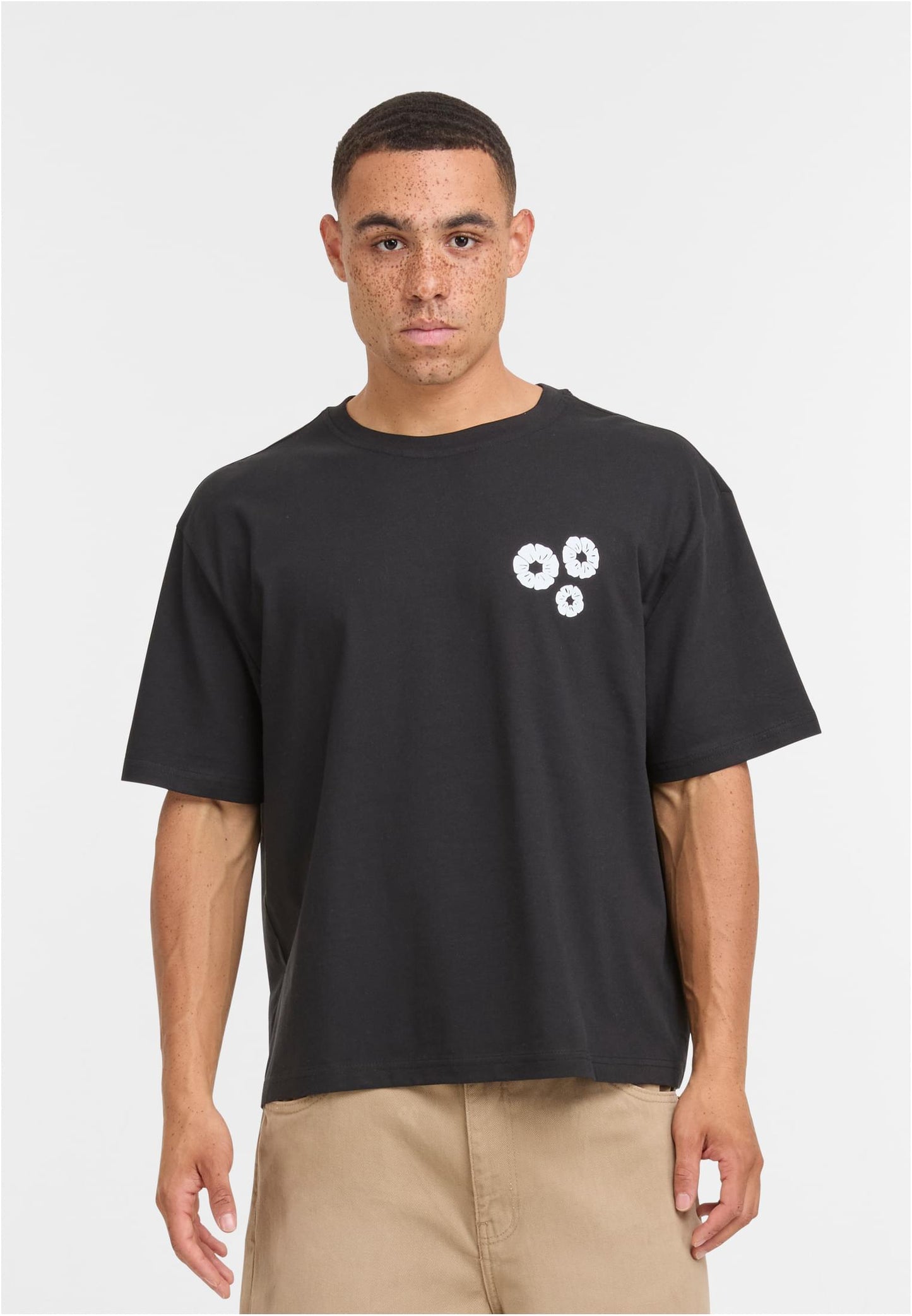 Bold Flowers Cropped Oversize Tee