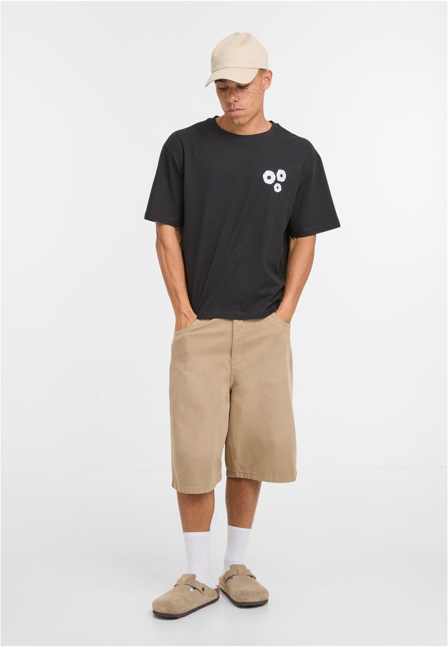 Bold Flowers Cropped Oversize Tee